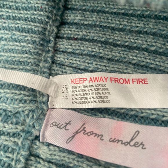 Out From Under Shorts Women Size S Knit Short Turquoise Elastic Waist Distressed - Picture 8 of 9